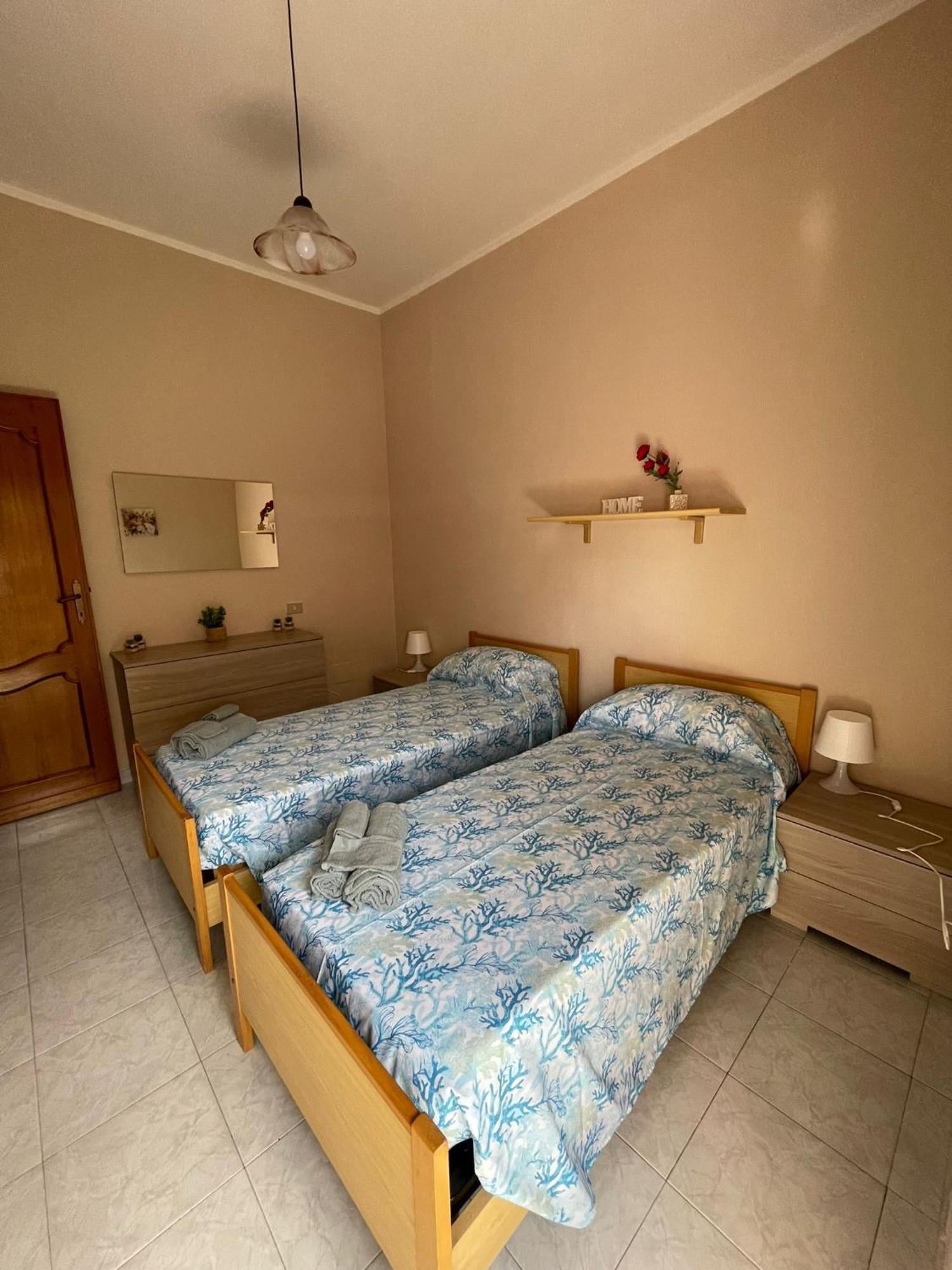 Casa Elena Apartment Cagliari Exterior foto